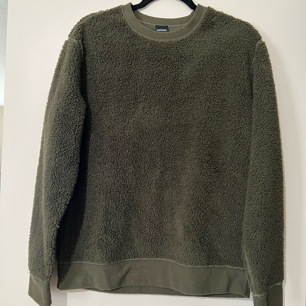 EXPRESS Cozy Sherpa Crew Neck Sweater!!